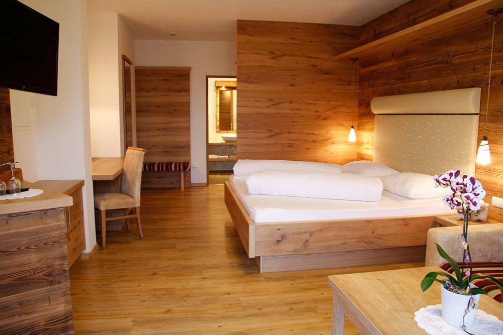Hotel Nussbaumerhof *** Rodengo Exteriör bild